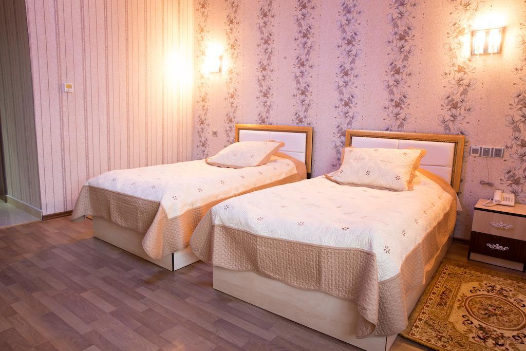 Cinema Boutique Hotel Gandja Eksteriør billede