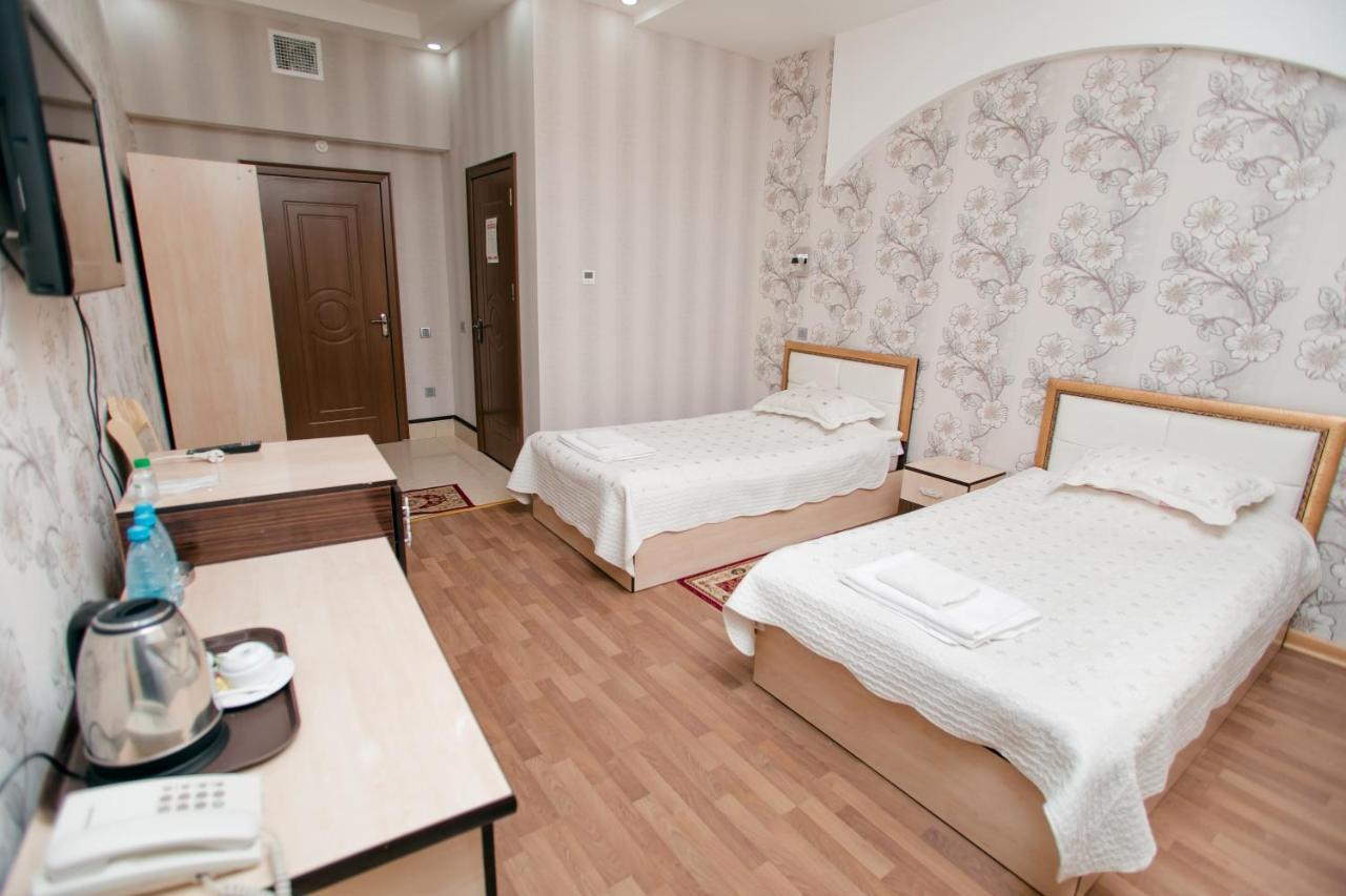 Cinema Boutique Hotel Gandja Eksteriør billede