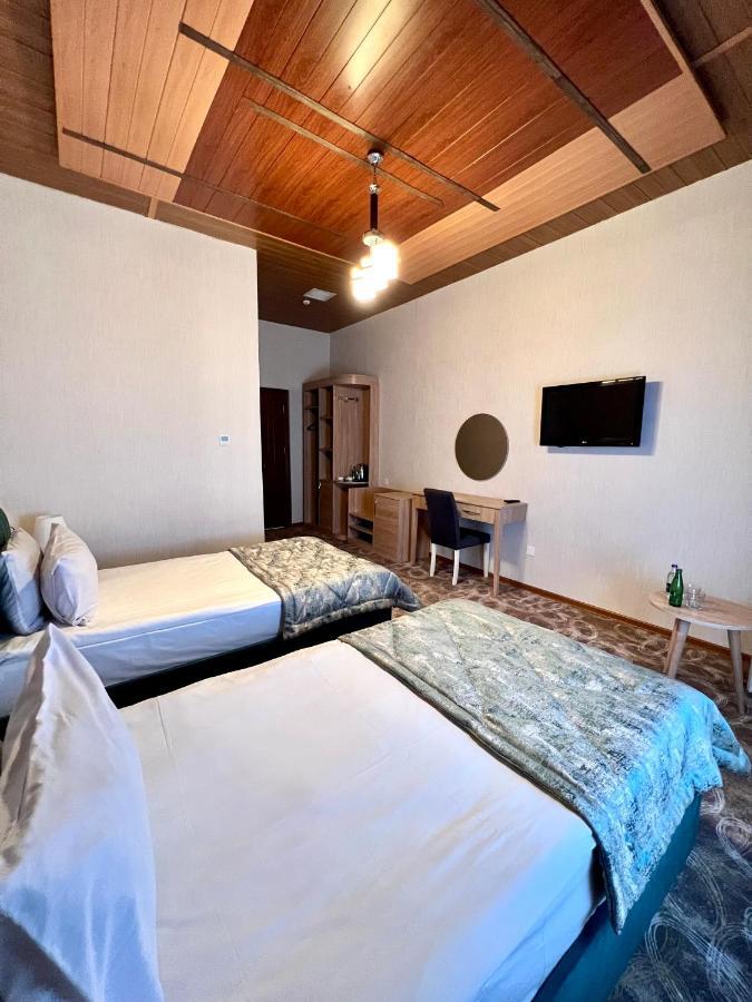 Cinema Boutique Hotel Gandja Eksteriør billede