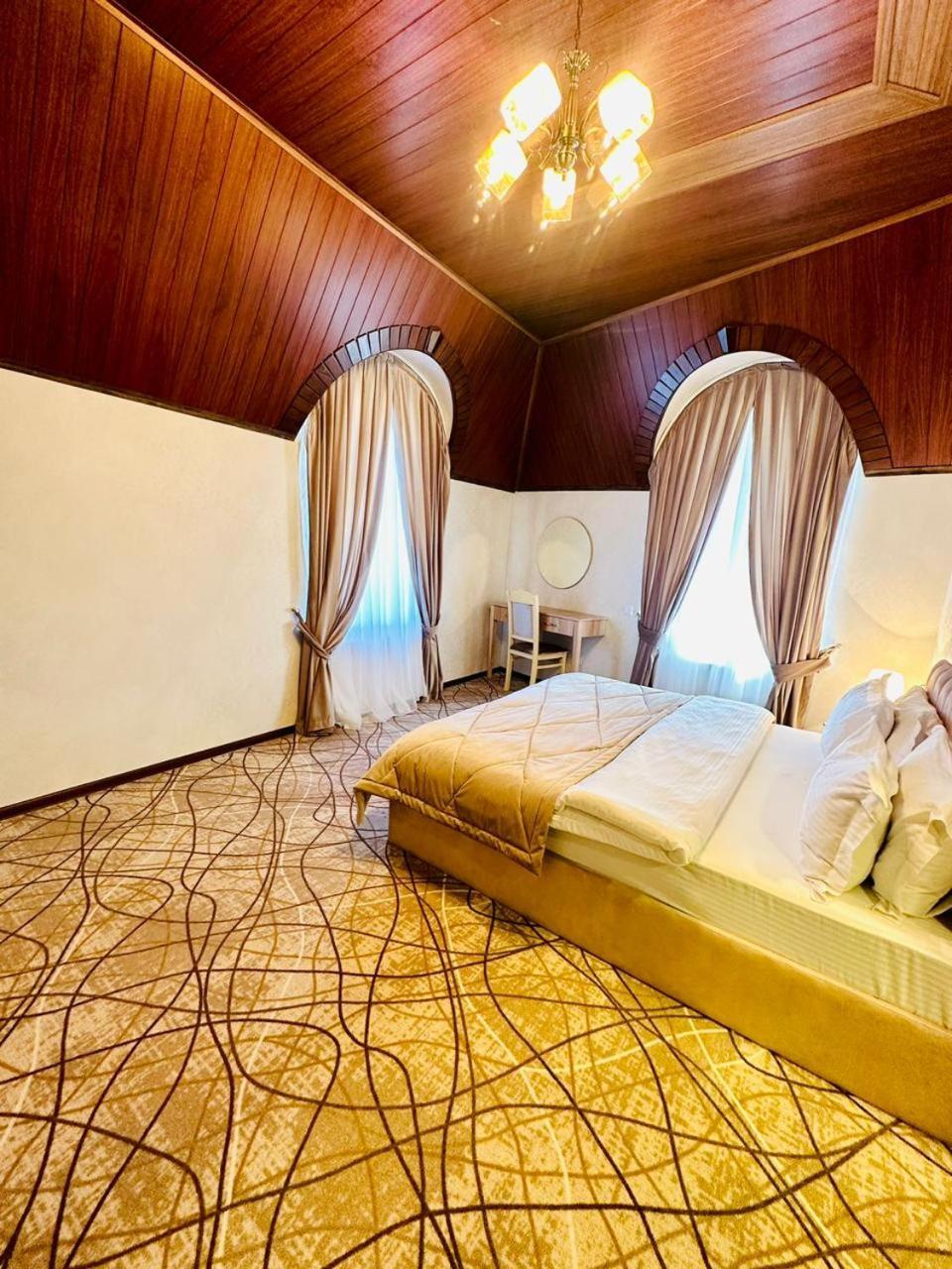 Cinema Boutique Hotel Gandja Eksteriør billede